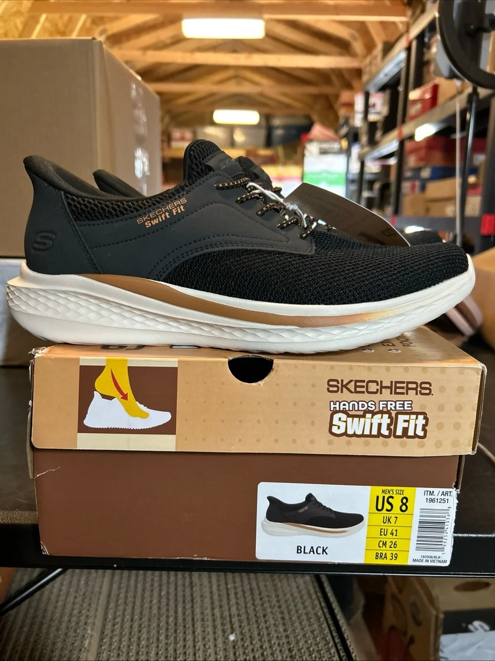 Skechers Swift Fit Men's Black with Cream and Brown Accents